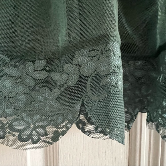 Weissman Two Piece Lace and Embroidered Dance Costume Size MC - Picture 13 of 16